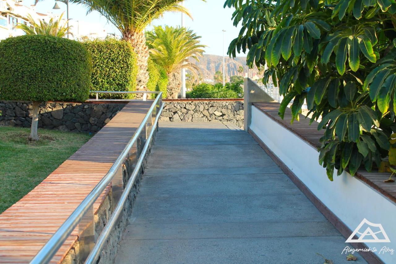 Alojamiento Alby: Oceano Los Cristianos  Exterior photo